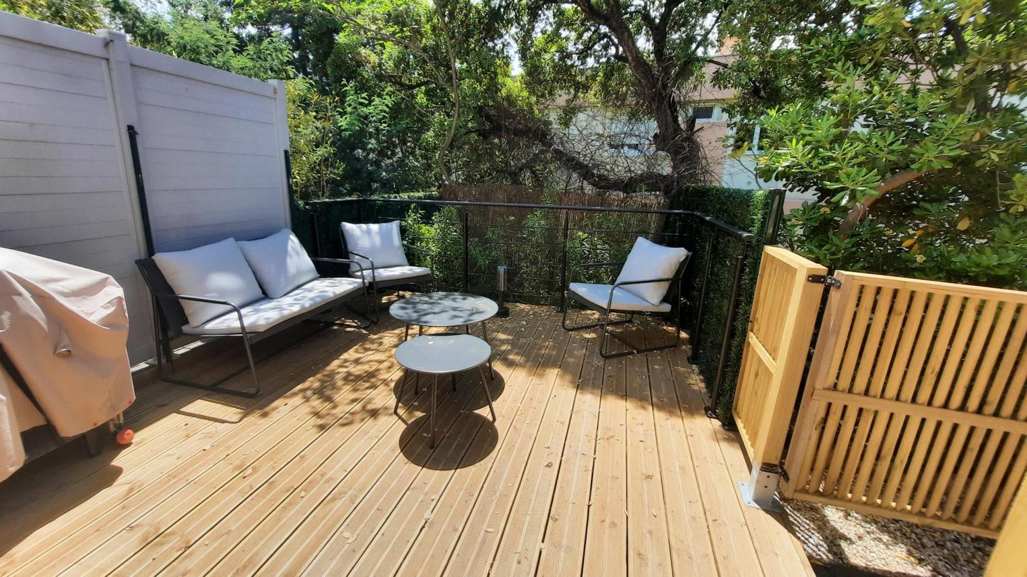 Studio Climatise Lantanas 4 Personnes Ле-Лаванду Экстерьер фото